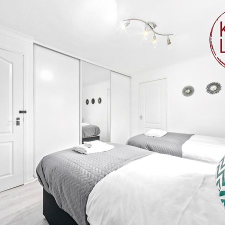Rothesay House By Klass Living Коутбридж Екстериор снимка